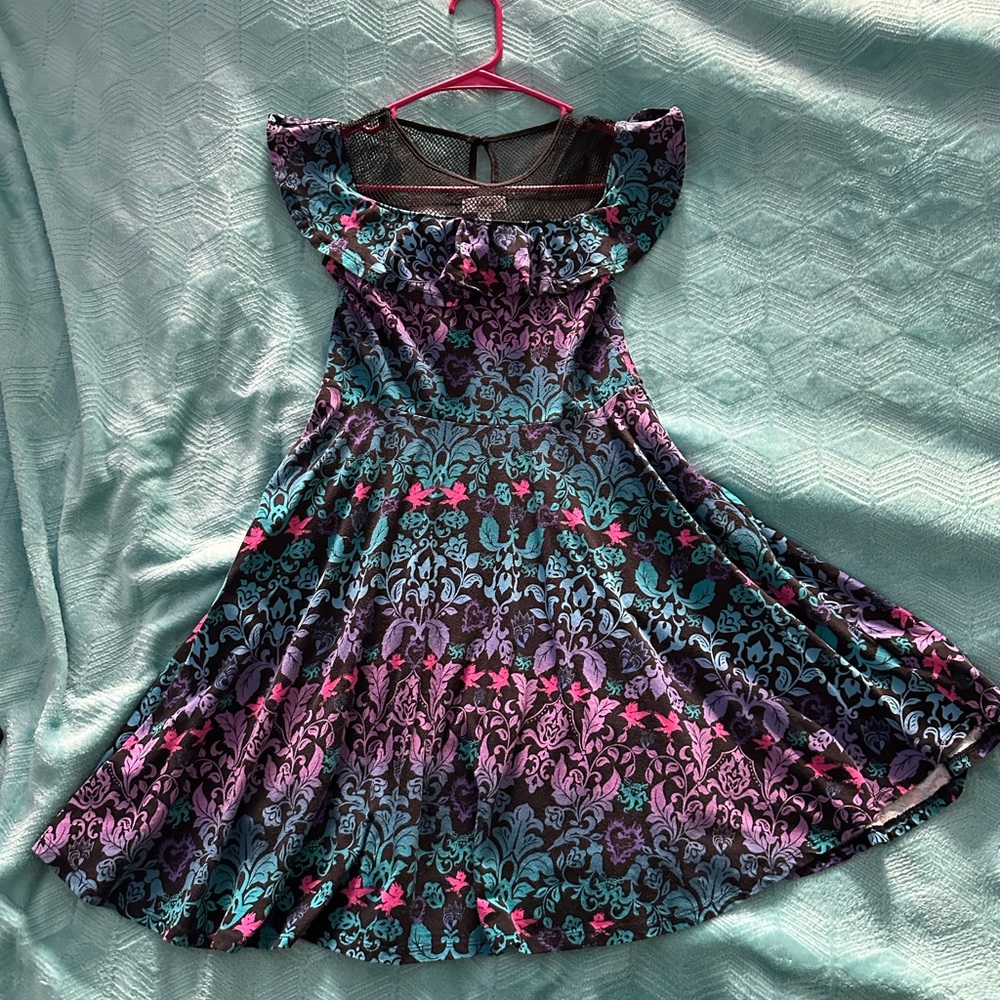 Disney D-signed, Descendants dress, Girls L.